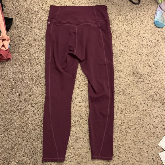 Fabletics medium pure luxe pants - Picture 3 of 3